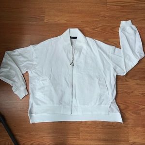SM Woman white /ivory jacket